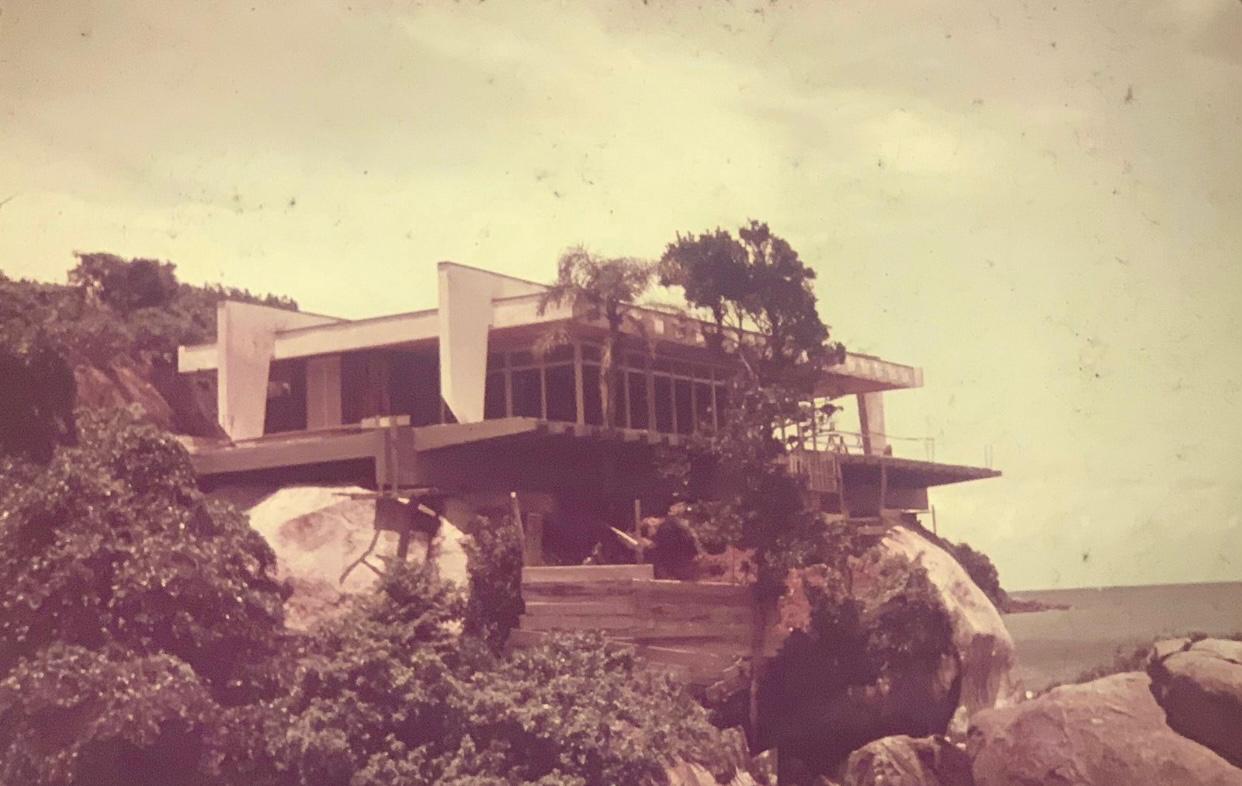 A CASA DAS PEDRAS _ CAIOBÁ